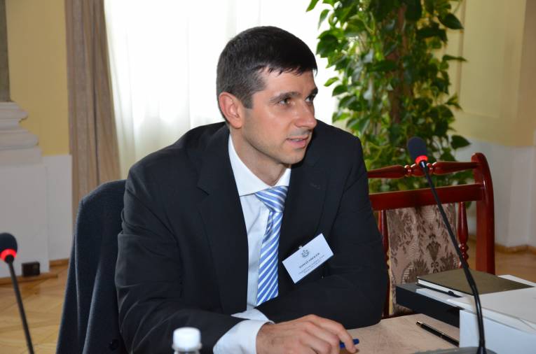 MVDr. Mgr. Tomáš Smolek, PhD. 