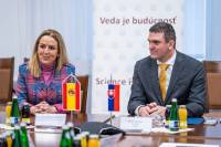 Predseda SAV so španielskou veľvyslankyňou rokovali o prehĺbení vedeckej spolupráce