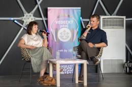 Zväčšiť fotografiu - Hostkou 106. epizódy Vedeckého podcastu SAV bola Dr. Daniela Dvořáková z historického ústavu SAV, v. v. i.