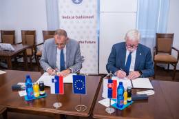 SAV pri príležitosti 70. výročia jej založenia obnovila bilaterálnu spoluprácu so Slovinskou akadémiou vied a umení