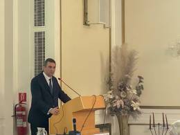 Zväčšiť fotografiu - Príhovor predsedu SAV Mgr. M. Venharta, DrSc.