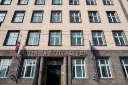 Stanovisko Etickej komisie SAV k dodržiavaniu Etického kódexu SAV zamestnancami SAV pôsobiacimi zároveň vo verejnej funkcii