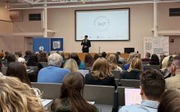 V Prahe sa stretli odborníci v oblasti komunikácie vedy