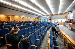 V Aule SAV sa konal ďalší zo série doktorandských seminárov 