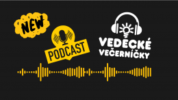 Prof. Ján Dusza pri pre preberaní ocenenia ESET Awards, ktoré mu odovzdal nositeľ Nobelovej ceny Kip Thorne