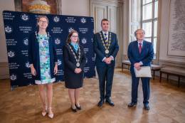 Zväčšiť fotografiu - Medzinárodná cena SAV 2026