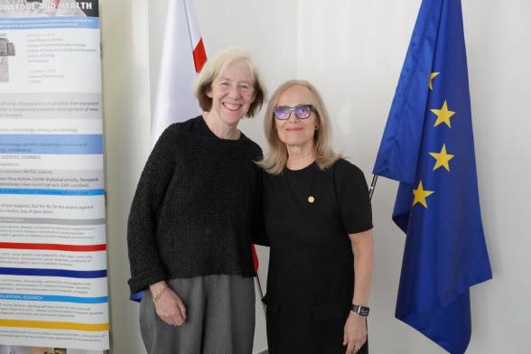 Riaditeľka prestížnej organizácie EMBO Fiona Watt podporila slovenskú vedu v Bratislave
