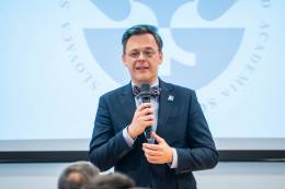 Zväčšiť fotografiu - Príhovor podpredsedu SAV Tomáša Hromádku