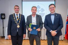 Zväčšiť fotografiu - Ocenenie špičkových publikácií SAV za rok 2025