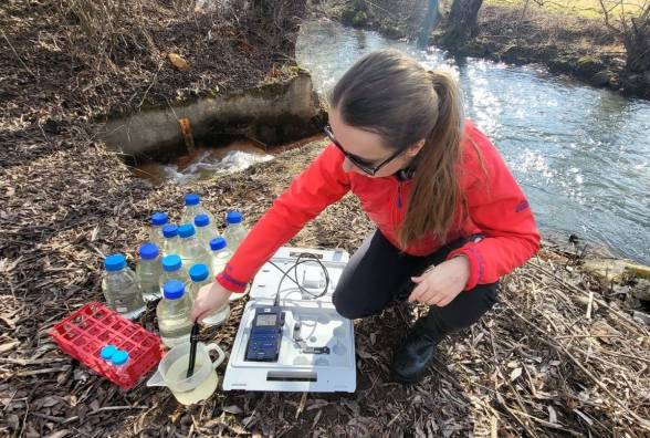 Bakteriálne lúhovanie ako zelená cesta k získavaniu kritických surovín