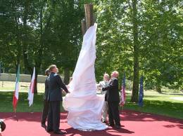 Pamätník mierových zmlúv v Bratislave