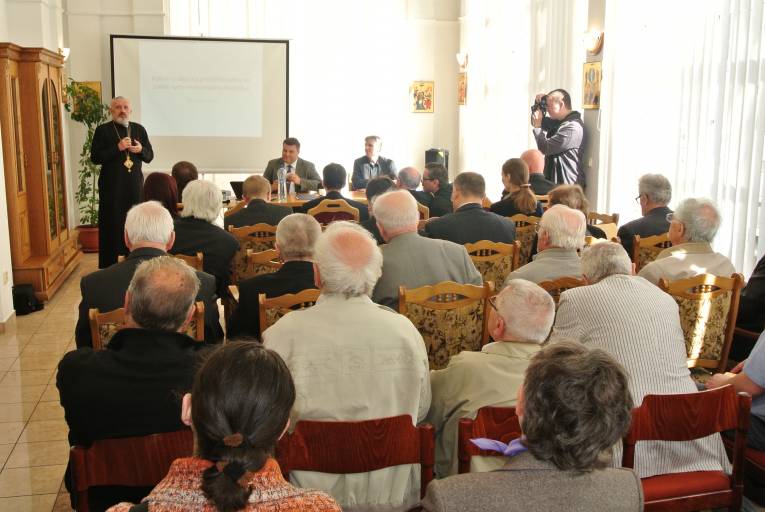 Otvorenie konferencie, príhovor bratislavského gréckokatolíckeho eparchu Petra Rusnáka