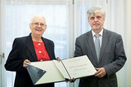 Sinologička Marina Čarnogurská získala ocenenie SAV za celoživotné vedecké dielo