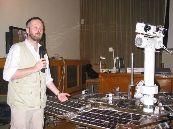 Funkčný model robota Mars Exploration Rover v životnej veľkosti predstavil Ing. Jan Šifner