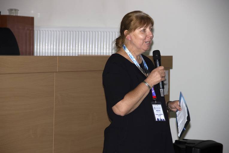Doc. Zuzana Gažová, riaditeľka Ústavu experimentálnej fyziky SAV v Košiciach, pri otvorení 11. ročníka medzinárodnej konferencie SSB 2019.