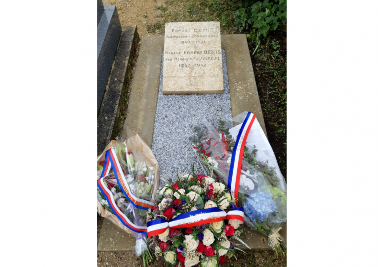 Hrob Ernesta Denisa v Sceaux pri Paríži