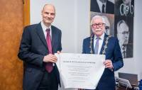 SAV udelila vedecký titul Doktor vied honoris causa nemeckému vedcovi prof. Dr. Frankovi Schreiberovi