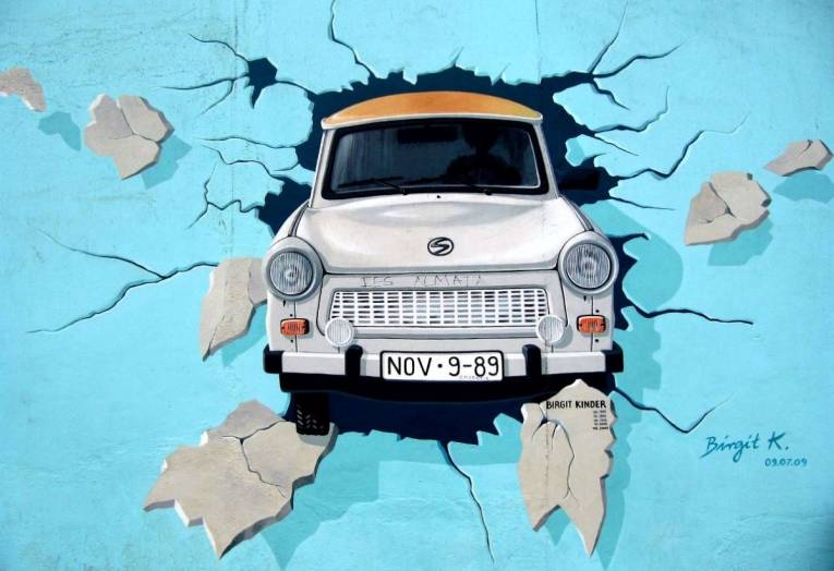Ilustračná snímka, graffity Berlínsky múr