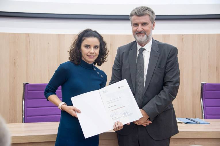 Dominika Oravkinová si prevzala ocenenie „Danubius Young Scientist Awards“