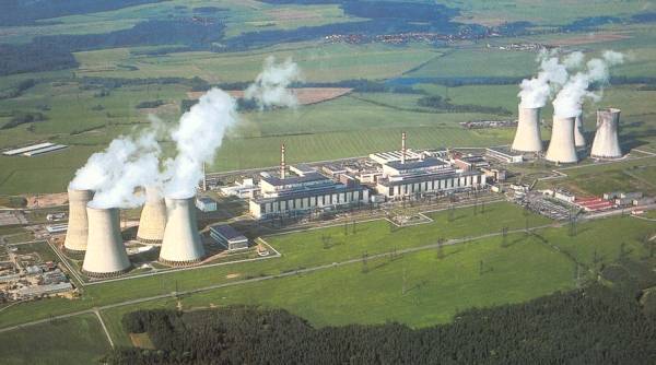 Jadrová elektráreň v Dukovanoch.