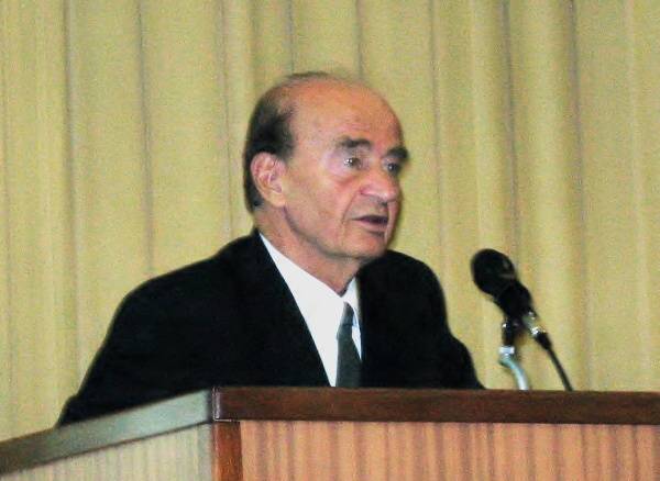 Profesor Ivan Plander v októbri 2006 na oslave 50. výročia vzniku Ústavu informatiky SAV.